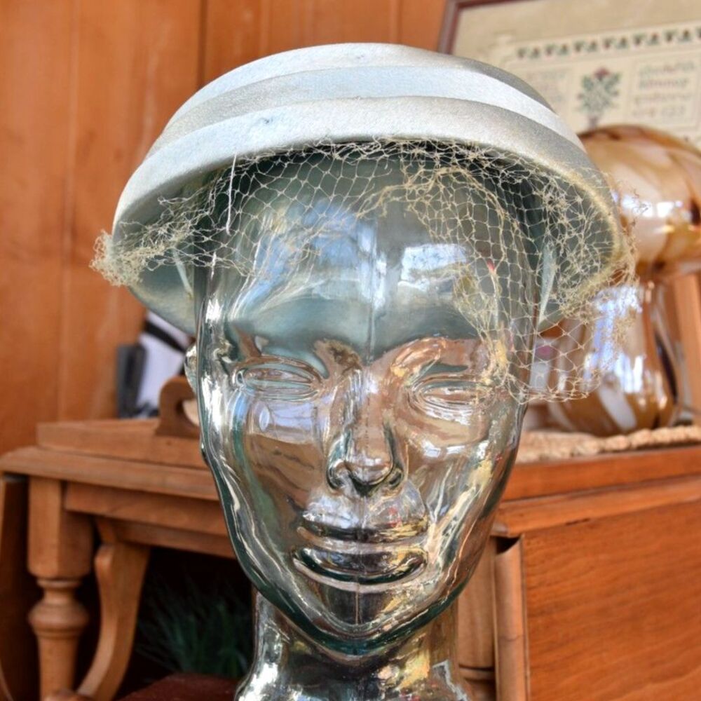 Vintage 1950s 60s Pale Blue Satin Pillbox Hat Veil Women's 23.5" 7 1/2